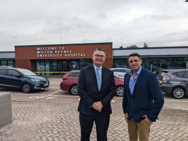 Ben Everitt MP (right) and Iain Stewart MP at Milton Keynes University Hospital