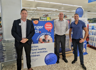 Ben Everitt MP (right) at Tesco's Wolverton superstore